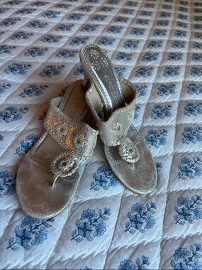 Jack Rogers Metallic Silver Floral Thong Mules